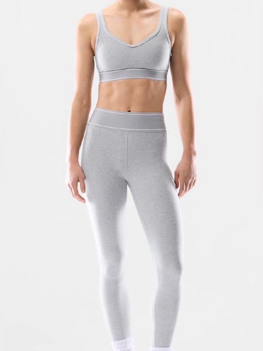 Aritzia Golden LIFE Tiebreak Hi-Rise 26" Legging size 2